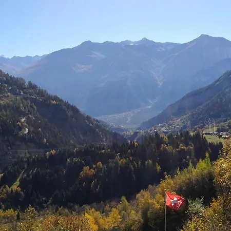 Rustica Inden, Leukerbad ベッド・アンド・ブレックファスト