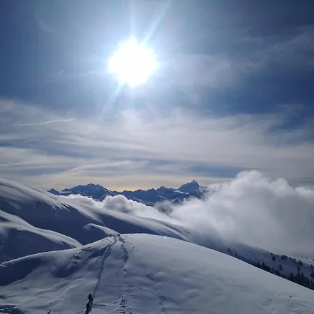 Rustica Inden, Leukerbad فندق مبيت وإفطار