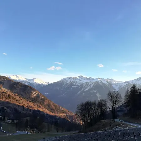 Rustica Inden, Leukerbad ベッド・アンド・ブレックファスト