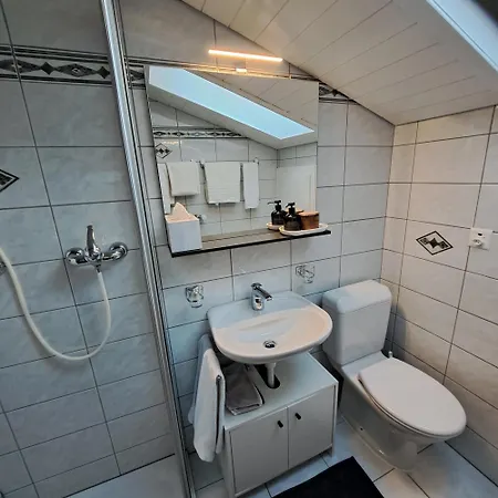 Rustica Inden, Leukerbad Bed & Breakfast Inden
