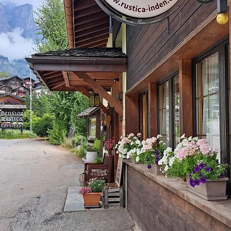 فندق مبيت وإفطار Rustica Inden, Leukerbad 3*