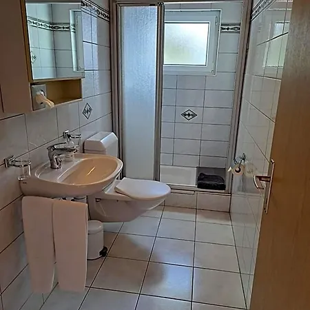 Rustica Inden, Leukerbad Bed & Breakfast 3*