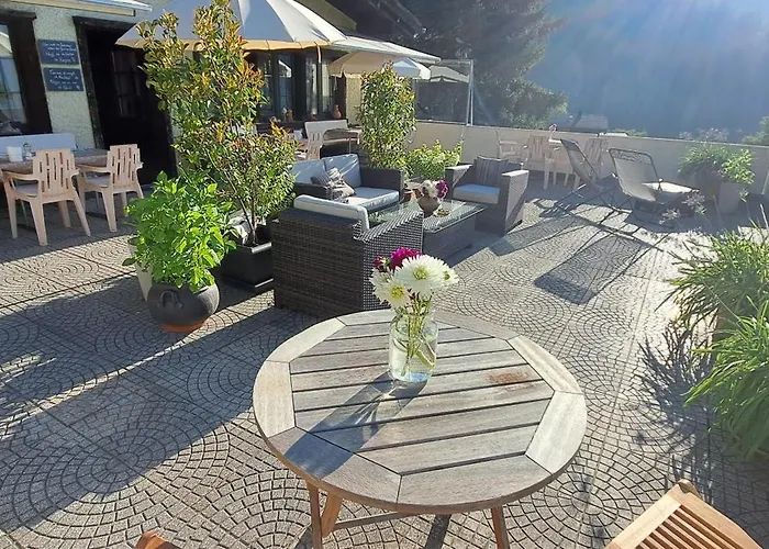 Rustica Inden, Leukerbad Bed & Breakfast