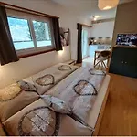 Rustica Inden, Leukerbad Couette-café